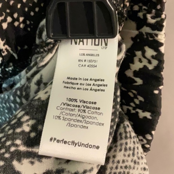 Gorgeous Snake Print Joggers. Excellent, like new! Silky and comfy. Large - Picture 3 of 6